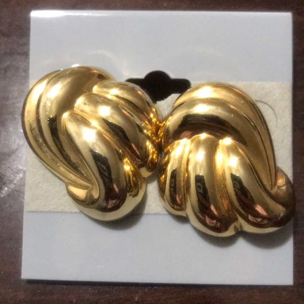 Vintage Imitation Gold Earrings
